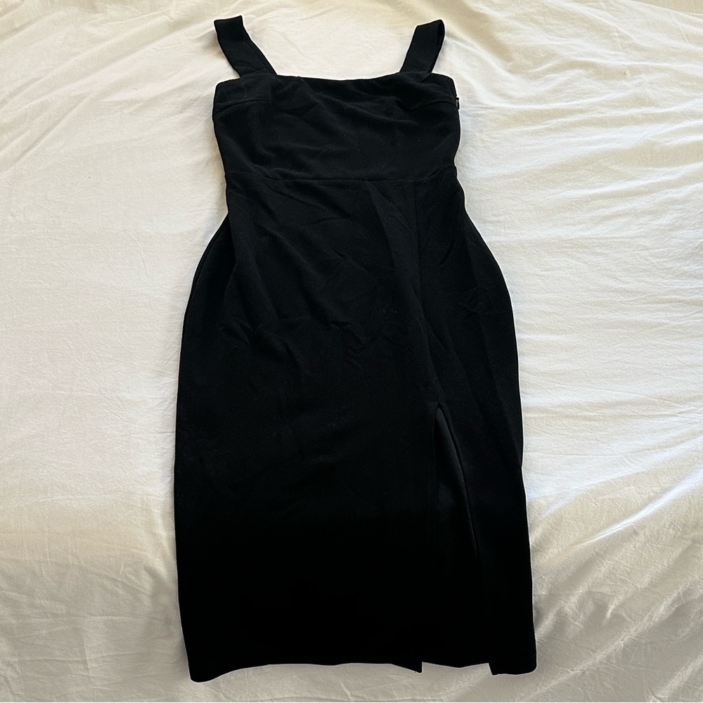 Petal & Pup Hyatt Black Midi Dress - Picture 4 of 4